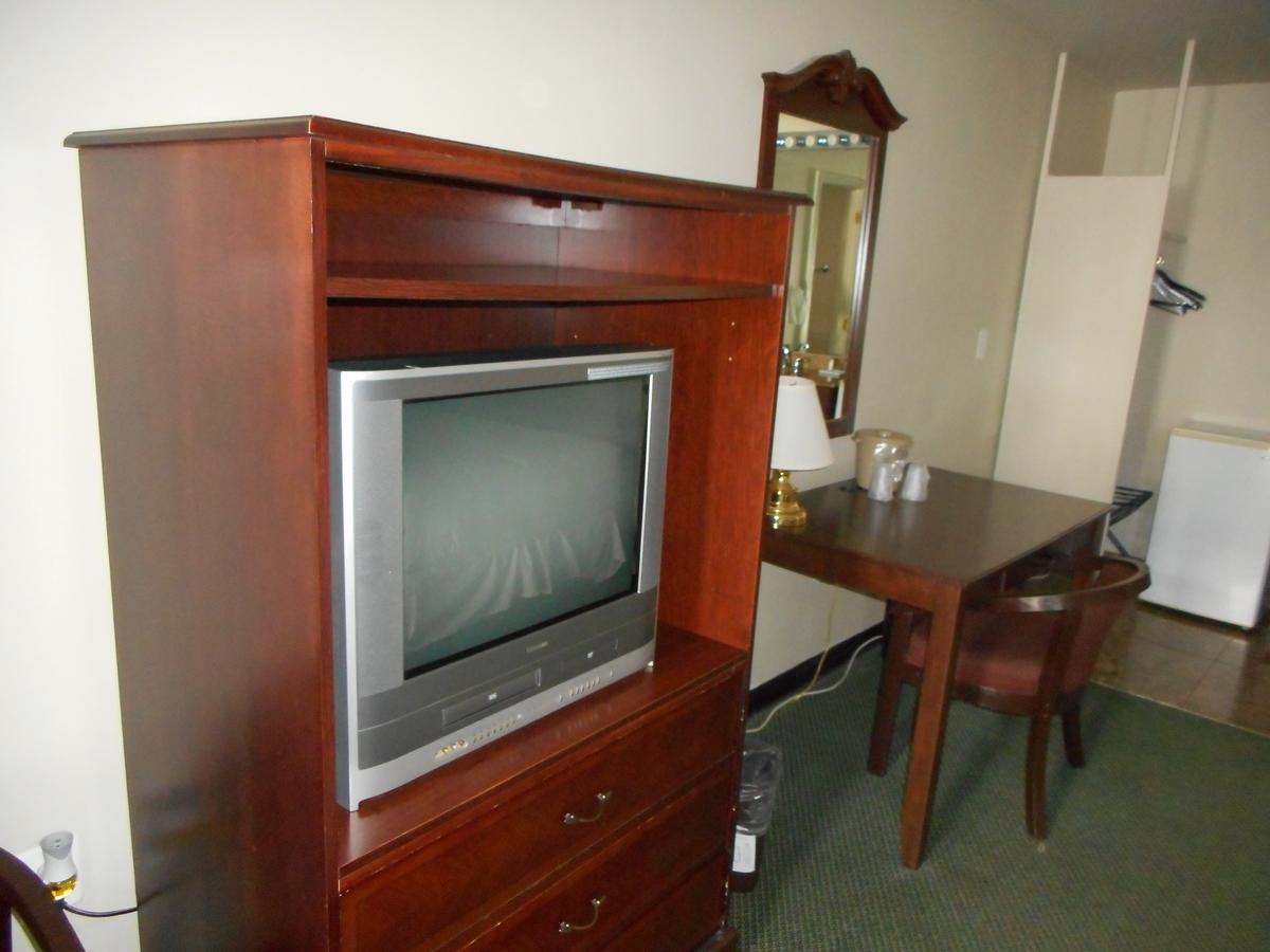 Highlander Motor Inn Arlington Ngoại thất bức ảnh
